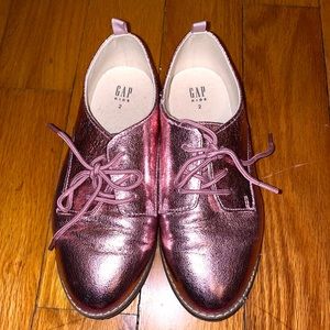 Girls metallic shoes